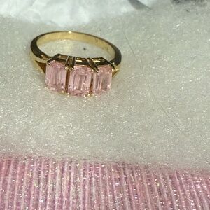 Elegant Gold Ring with Pink Stones
